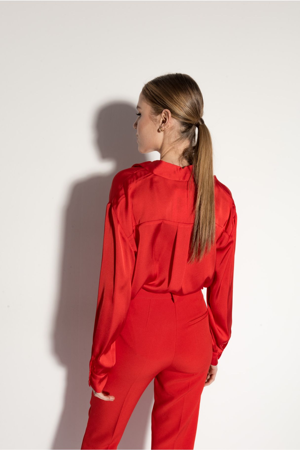 PANTALON À OURLET FENDU