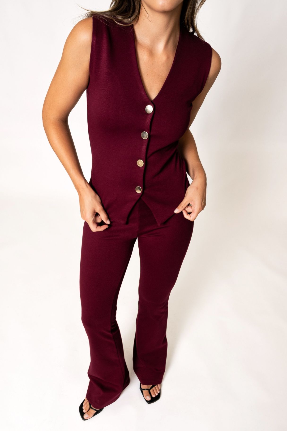 PANTALON PUNTO TEXTURA FLARE